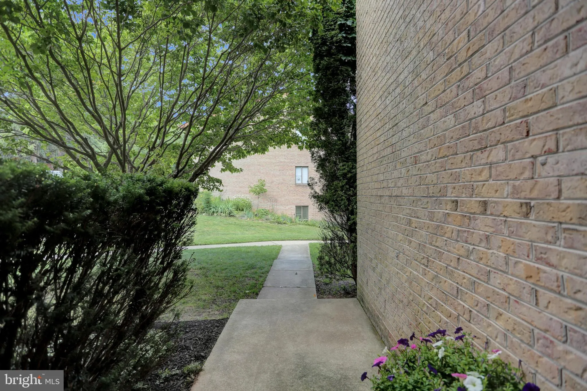 Lutherville Timonium, Maryland 21093, United States, 3 Bedrooms Bedrooms, ,4 BathroomsBathrooms,Residential,Active,168359