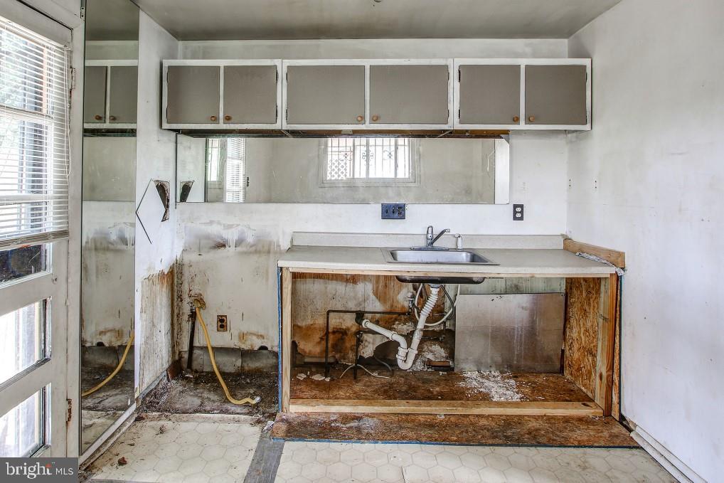 CAPITOL HEIGHTS - Residential