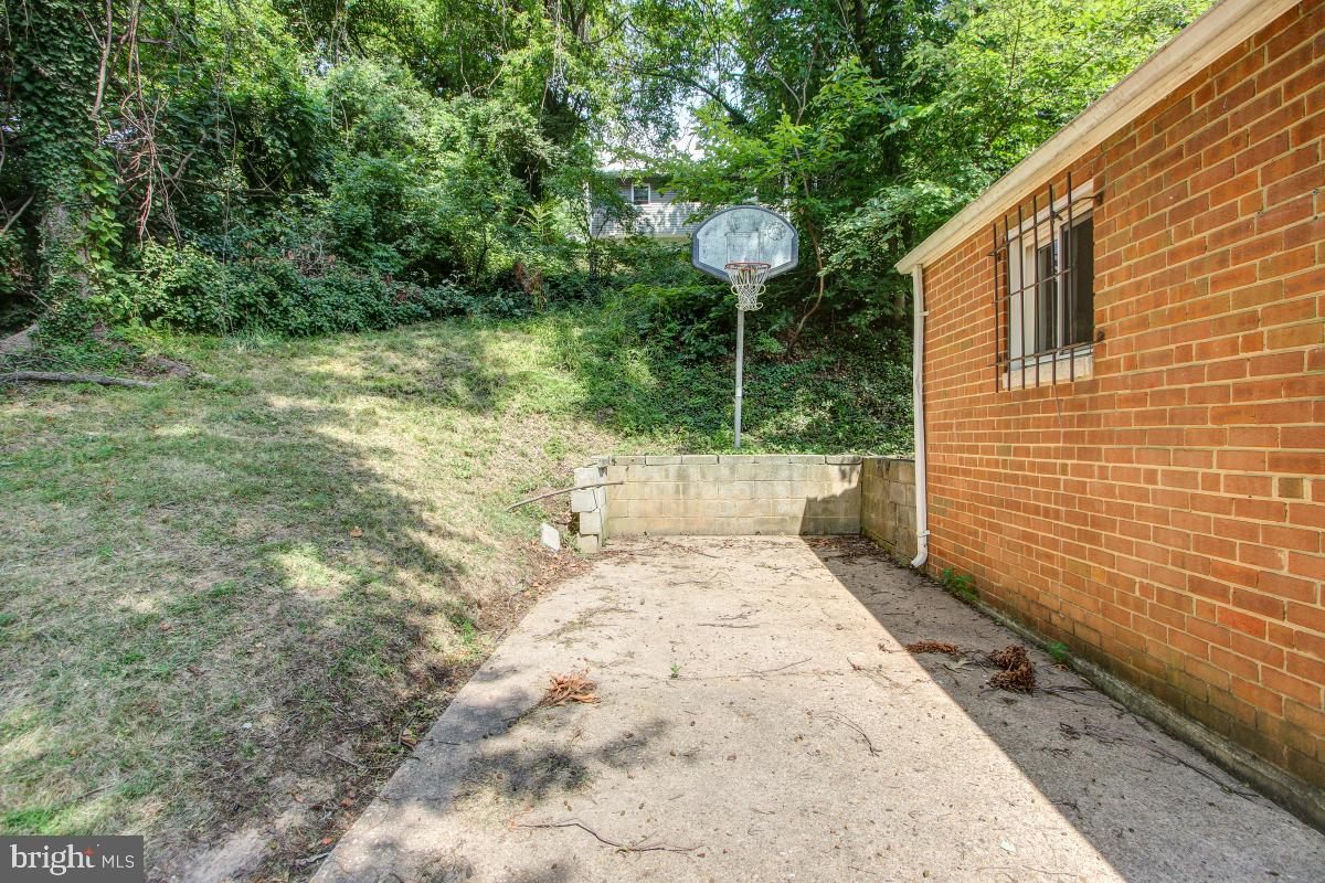 CAPITOL HEIGHTS - Residential