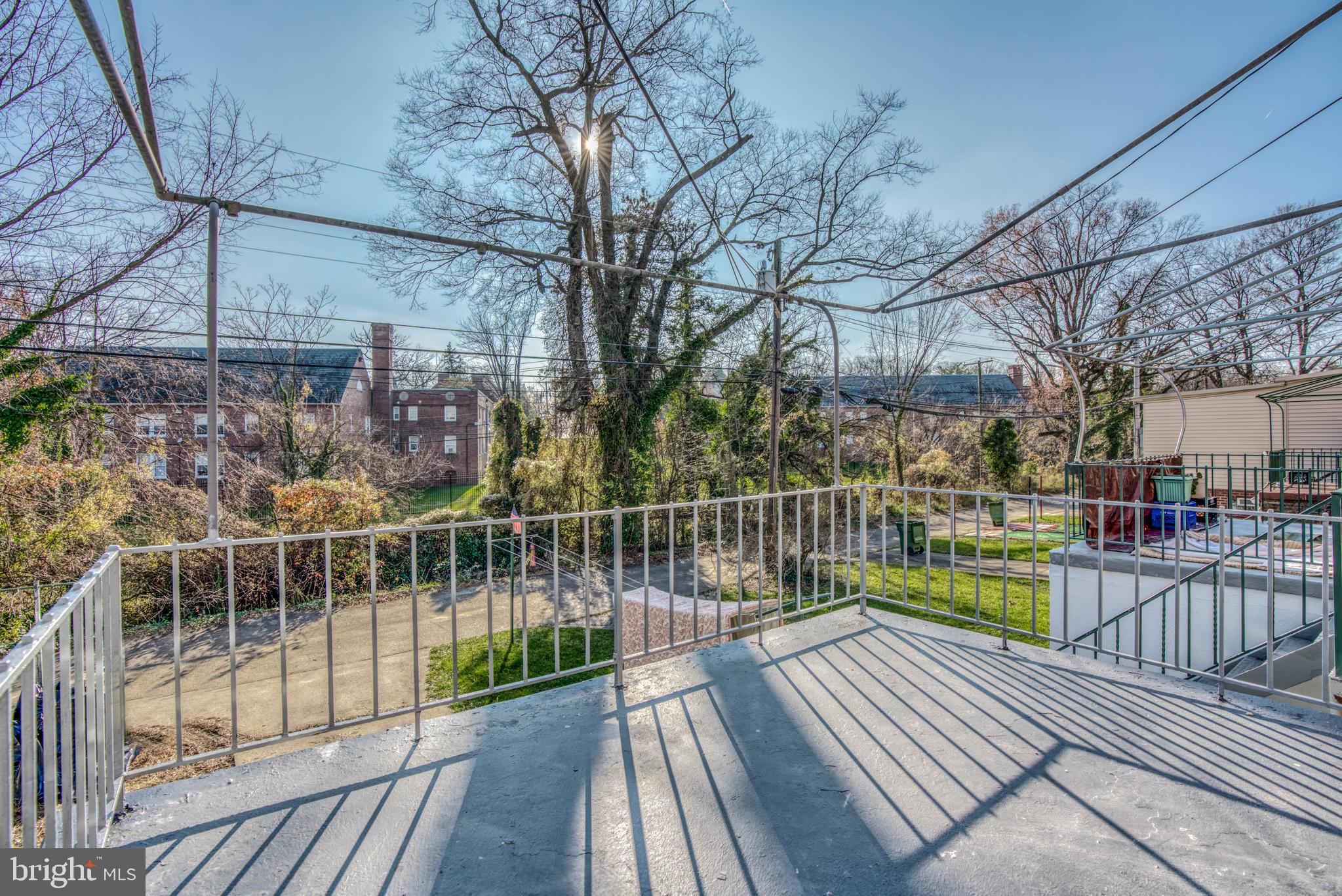 NORTHWOOD - Residential