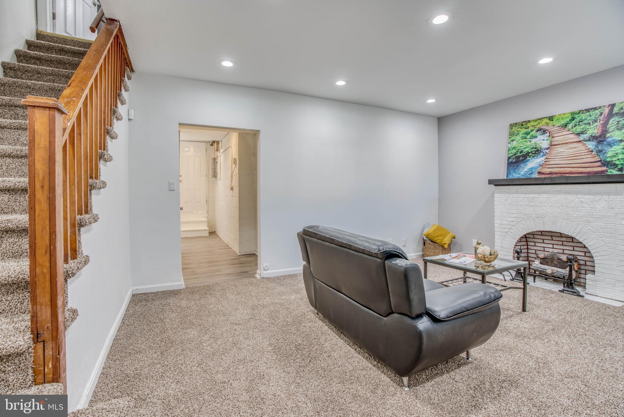 NORTHWOOD - Residential