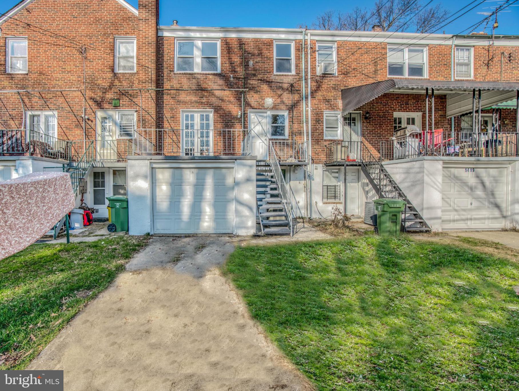 NORTHWOOD - Residential