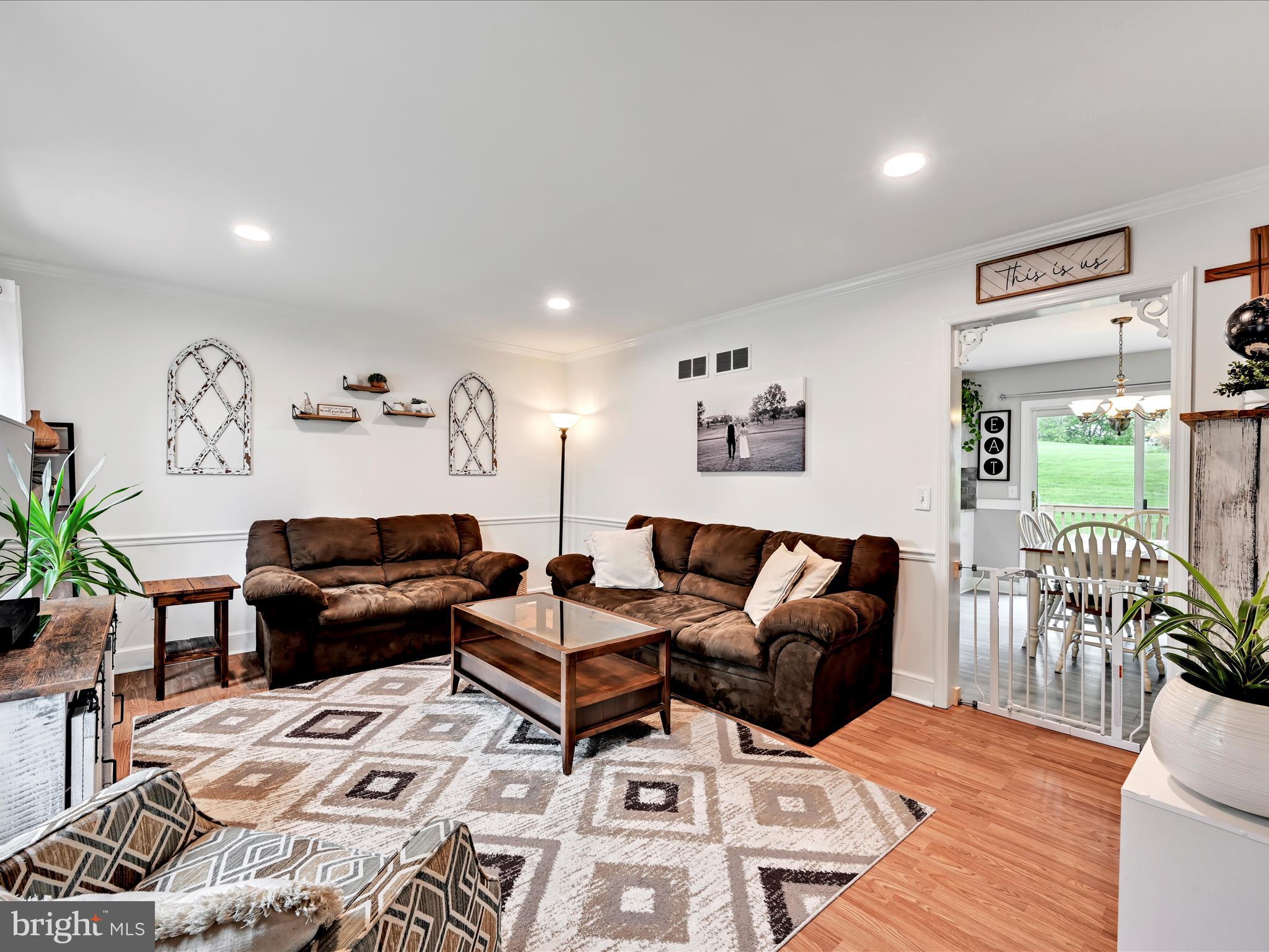 1716 ROCK LEDGE COURT