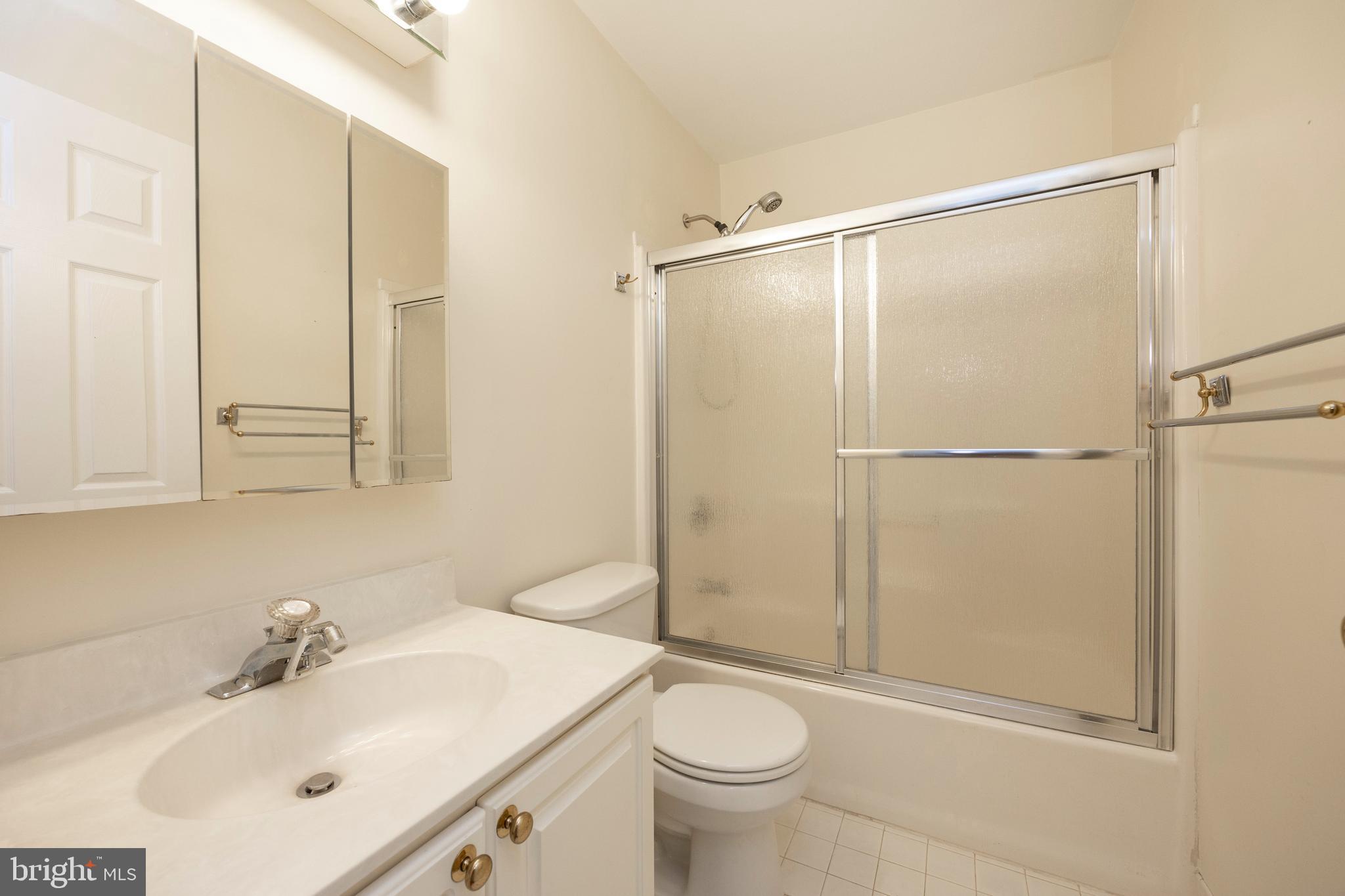 MARSH HARBOUR - Residential Lease