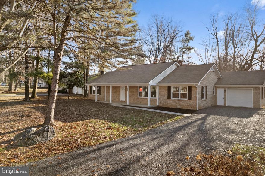 This beautifully remodeled brick rancher, situated on almost a half-acre fenced-in lot, serves as an epitome of comfort and elegance. Nestled in the desirable Tuscawilla Hills, it is a perfect blend of luxury and tranquility. With its modern upgrades and classic charm, this home provides an unparalleled living experience.
Featuring a spacious dining room, this home is ideal for hosting dinner parties or enjoying a quiet meal with family. The large living room, complemented with a cozy fireplace and abundant natural light, creates an inviting space for relaxation or social gatherings. Each bedroom is generously sized, offering ample room for both furniture and personal space.
This home is further enhanced by its recent upgrades, including all new windows that bring added energy efficiency and durability. The kitchen, often considered the heart of a home, boasts brand new cabinets and countertops, offering a perfect blend of style and functionality. Freshly painted throughout, providing a renewed, vibrant look that accentuates the home's character. These improvements not only add aesthetic appeal but also contribute to the overall comfort and quality of living in this charming residence.