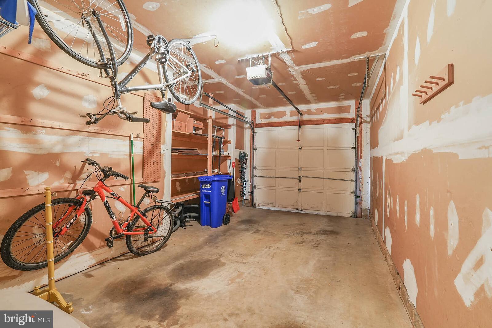 NOTTINGHAM WOODS - Residential