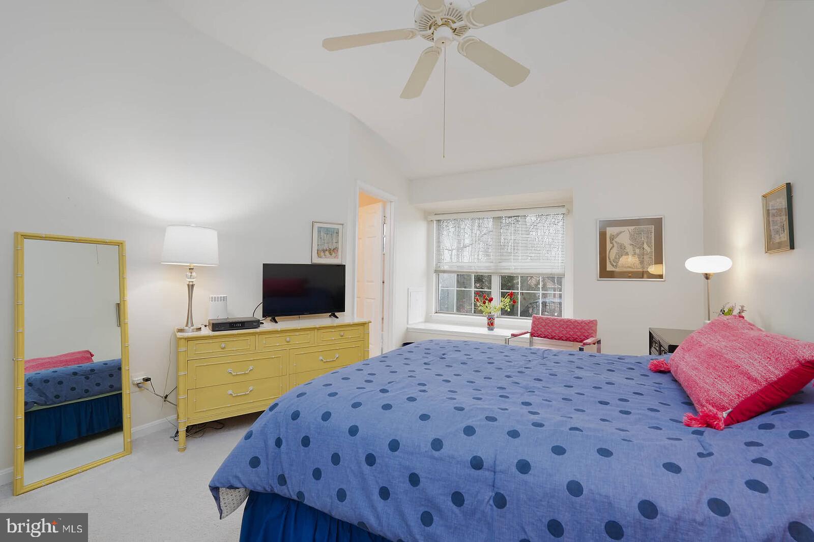 NOTTINGHAM WOODS - Residential