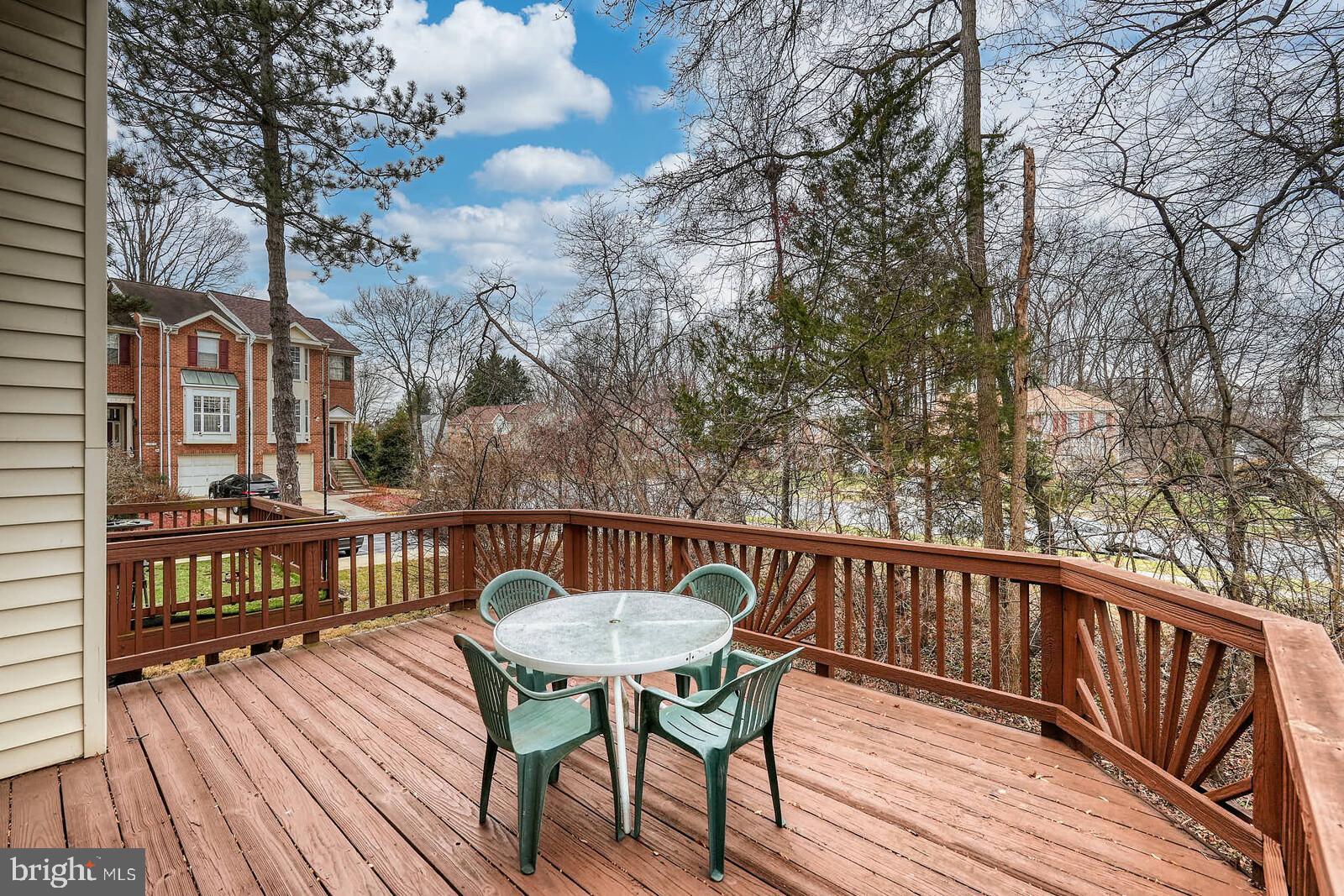 NOTTINGHAM WOODS - Residential