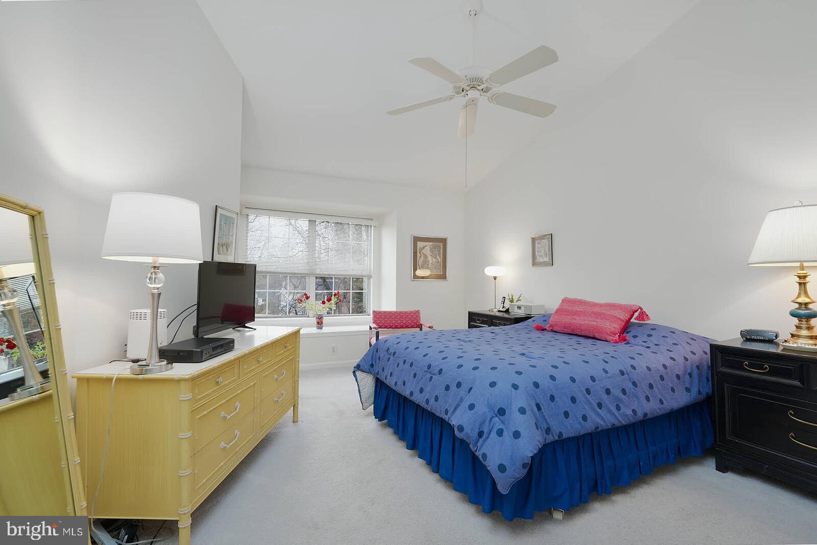 NOTTINGHAM WOODS - Residential