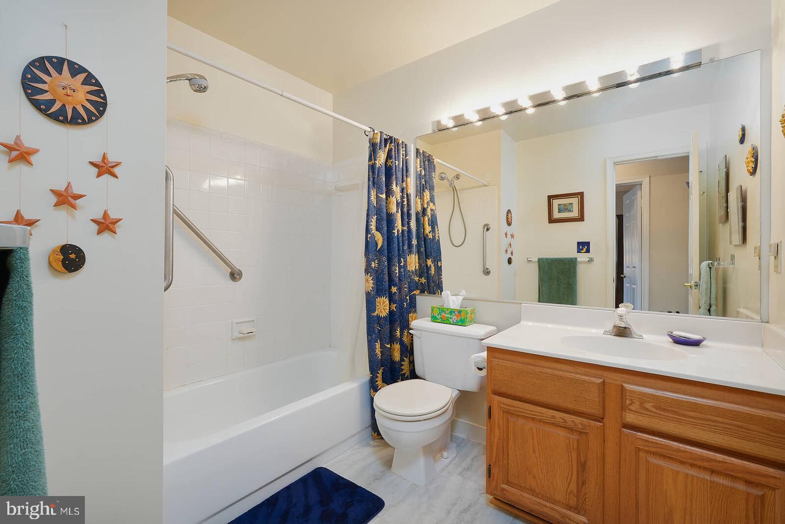 NOTTINGHAM WOODS - Residential