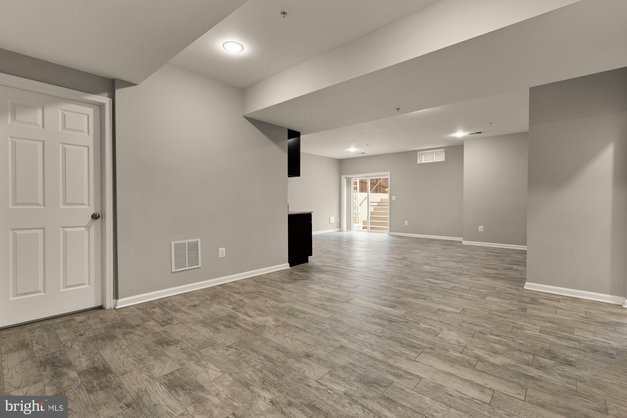 NORBECK CROSSING - Residential