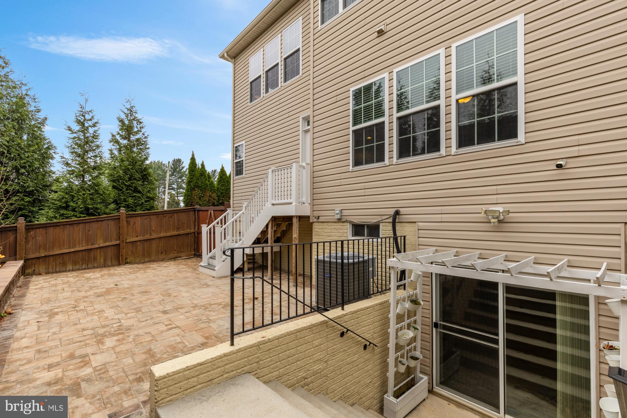 NORBECK CROSSING - Residential