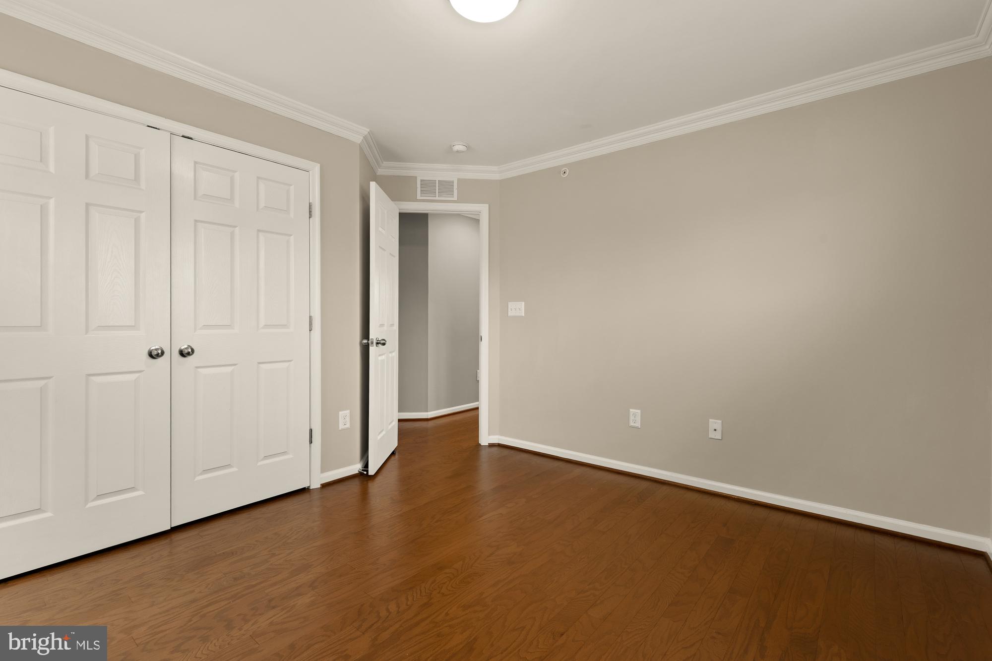 NORBECK CROSSING - Residential