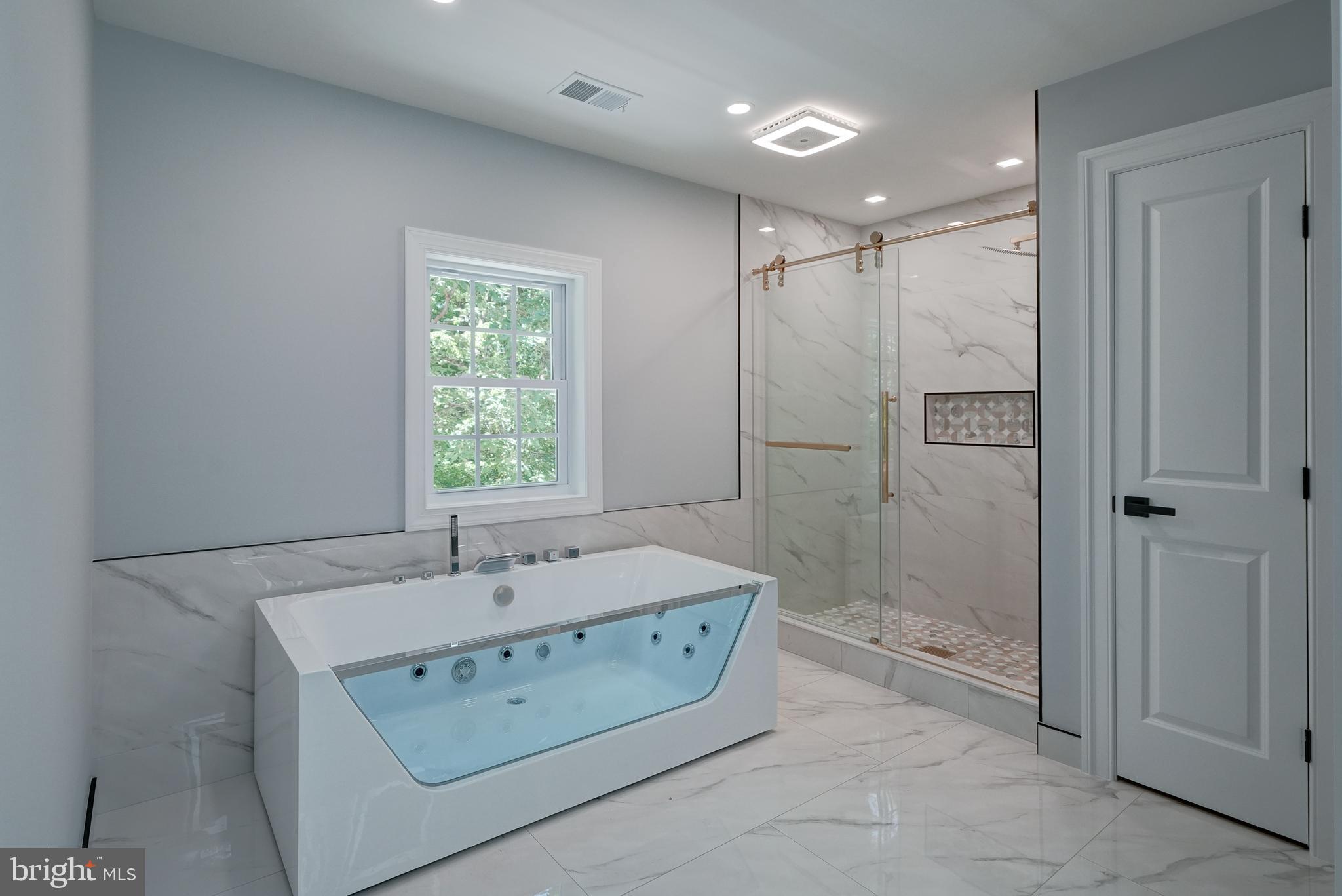 WOOD DUCK COVE - Residential