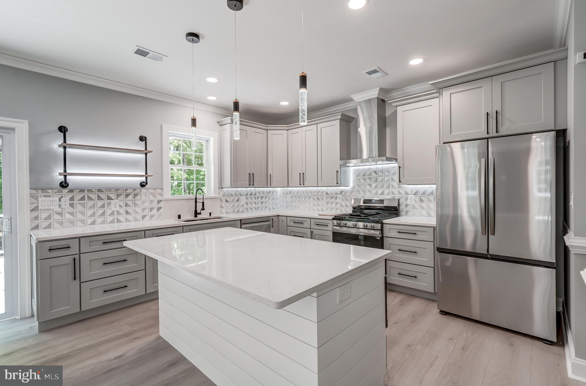 WOOD DUCK COVE - Residential