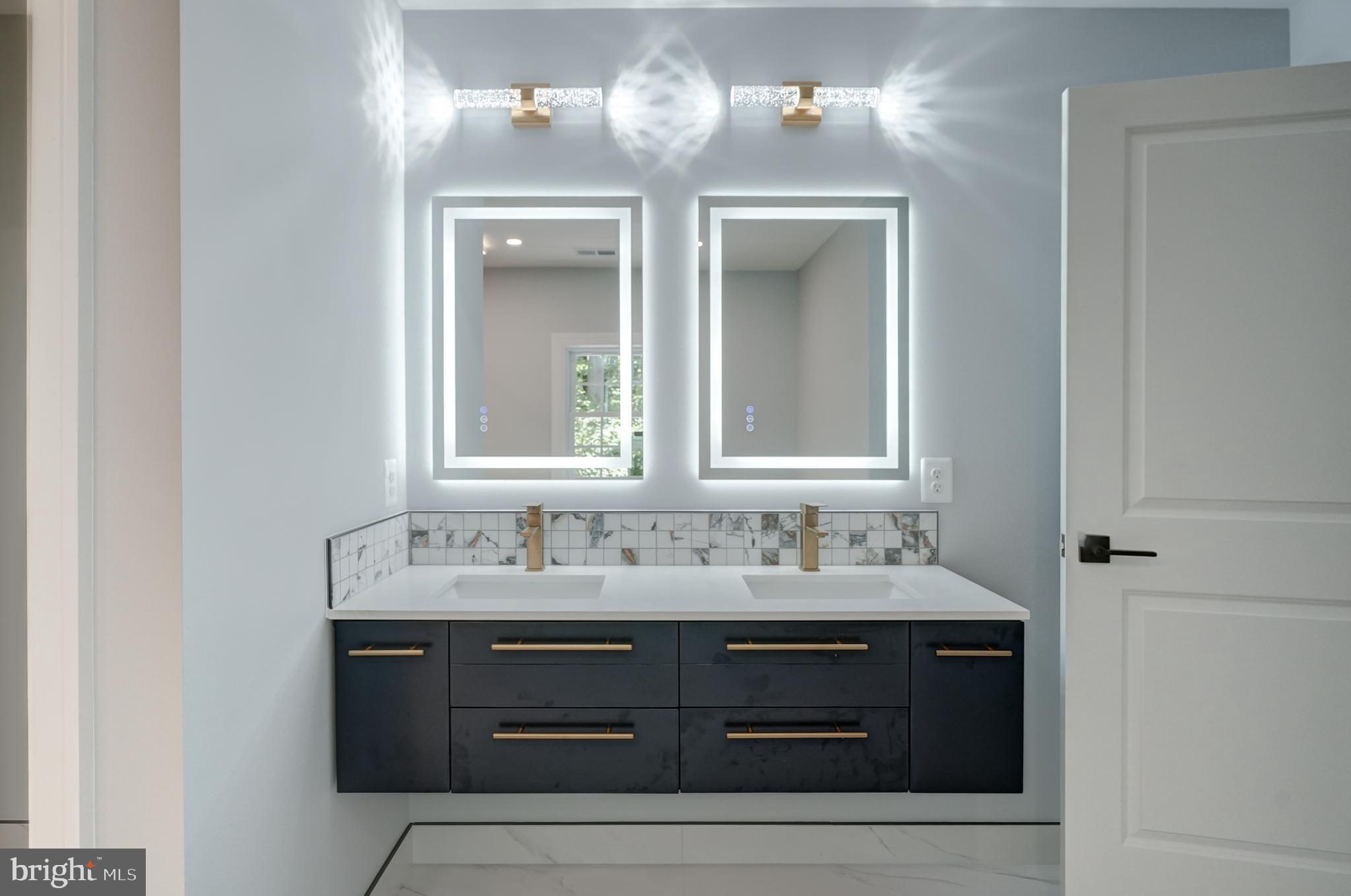 WOOD DUCK COVE - Residential