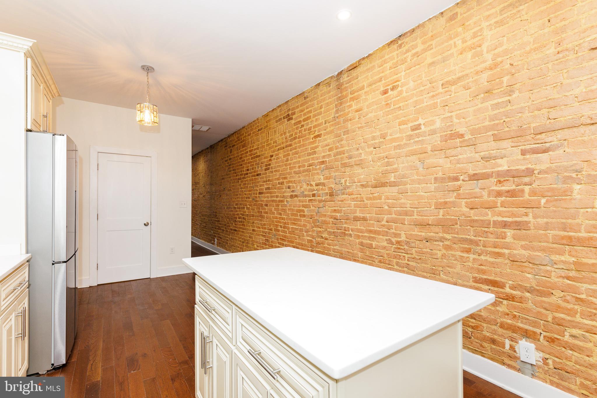 MCELDERRY PARK - Residential