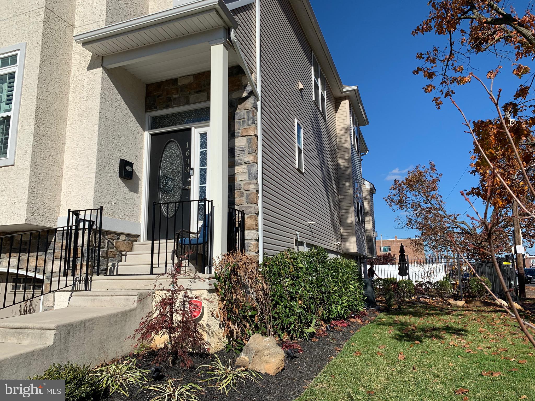 RHAWNHURST - Residential