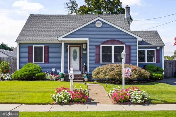 9 ABBEY PL, TRENTON, NJ 08610 - Image c1b182013b49e1cba92ceb33b0ea8afa/1125950642