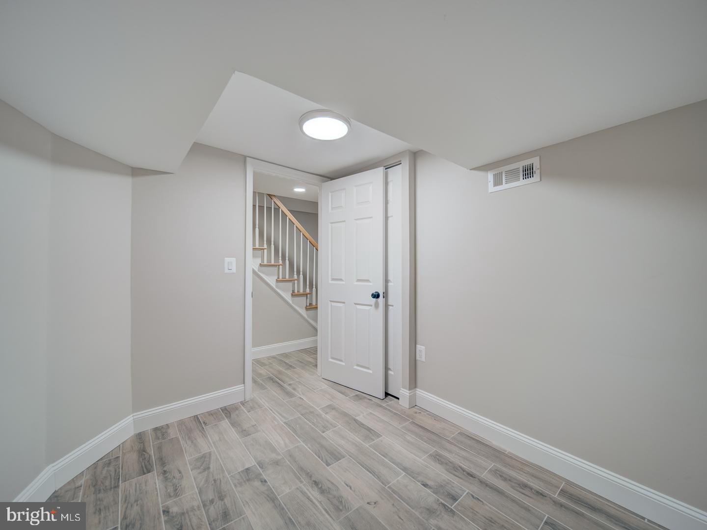 BROOKENS - Residential