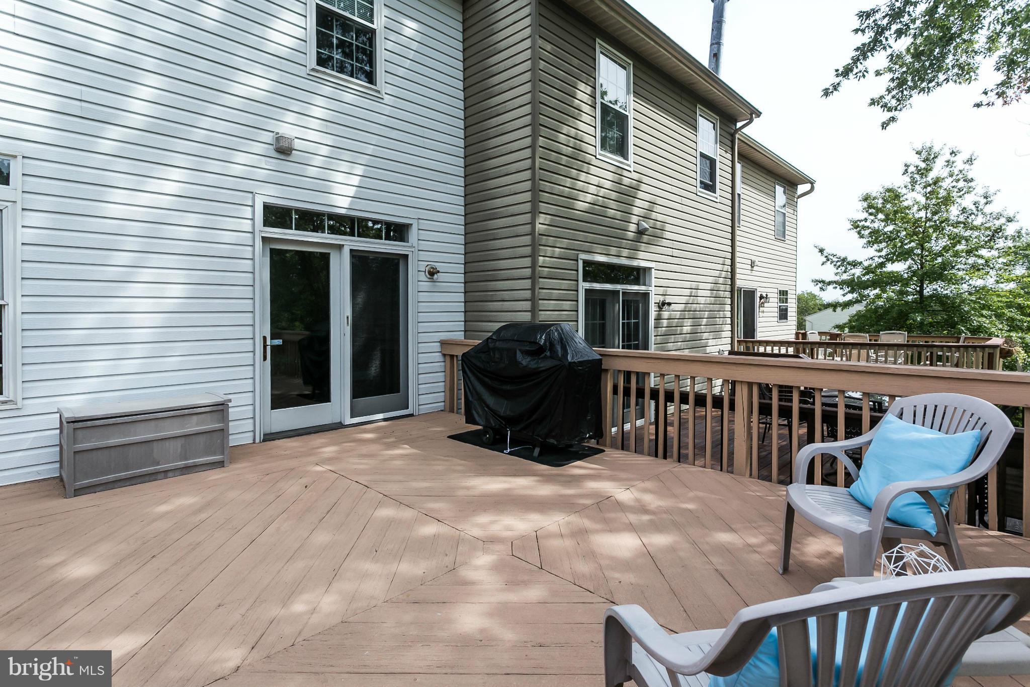 RIDGELYS CHOICE - Residential