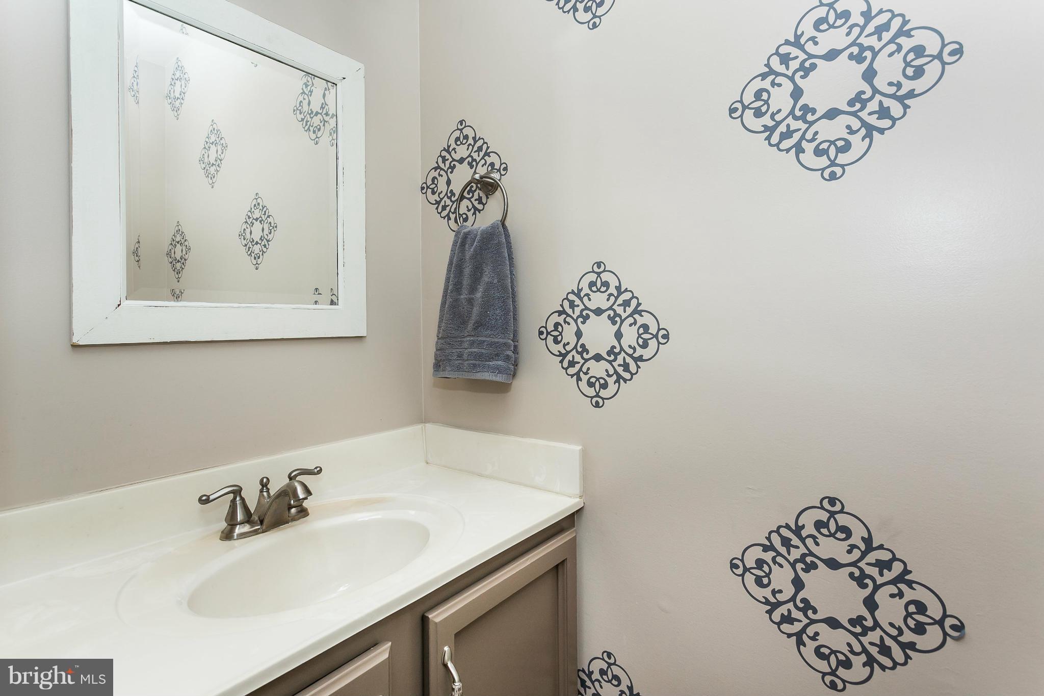 RIDGELYS CHOICE - Residential