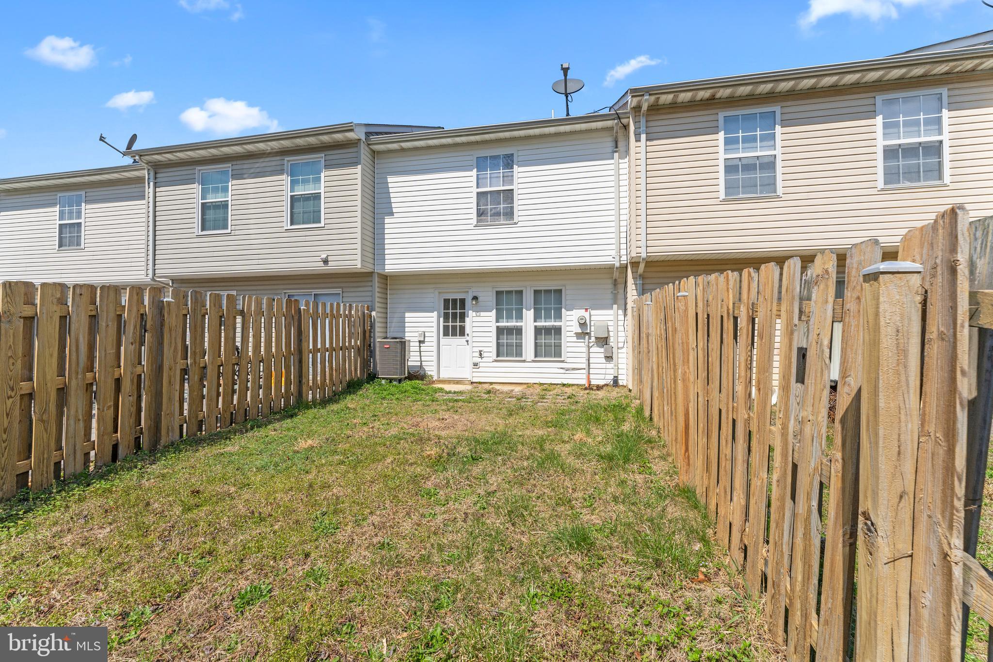 COVENTRY CREEK - Residential Lease