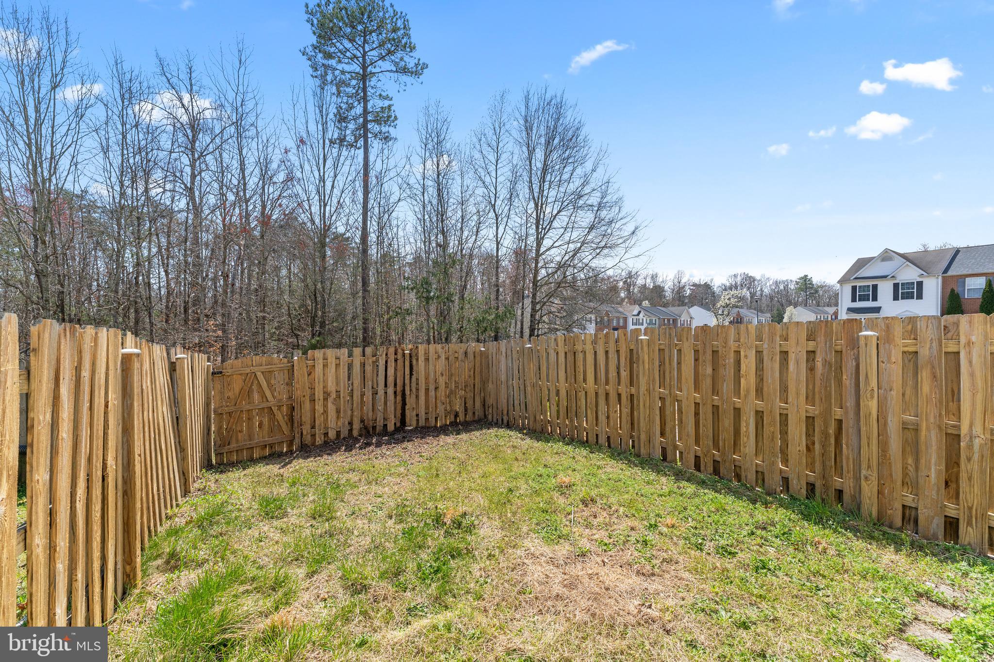 COVENTRY CREEK - Residential Lease