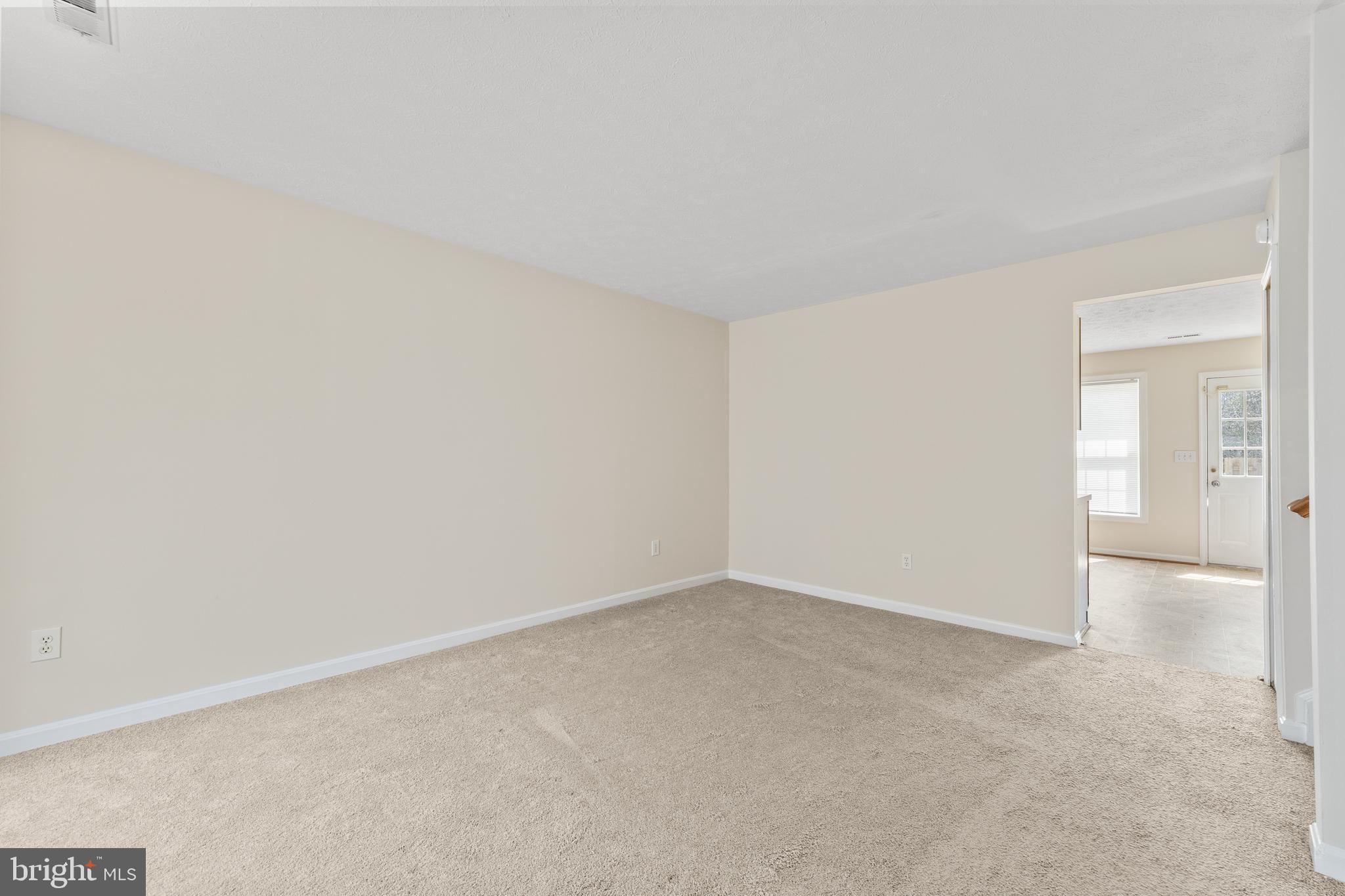 COVENTRY CREEK - Residential Lease