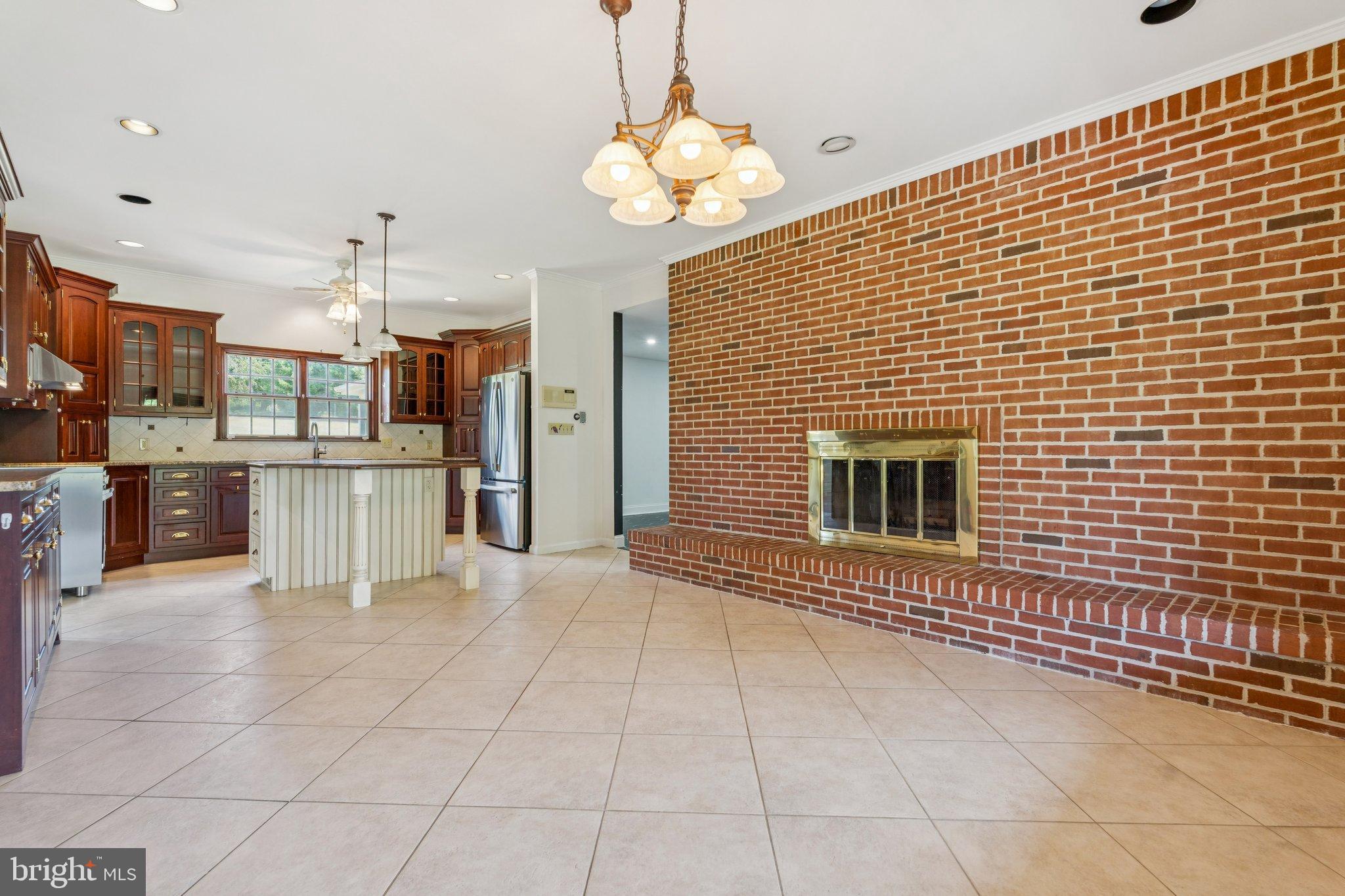 WOODMARK - Residential