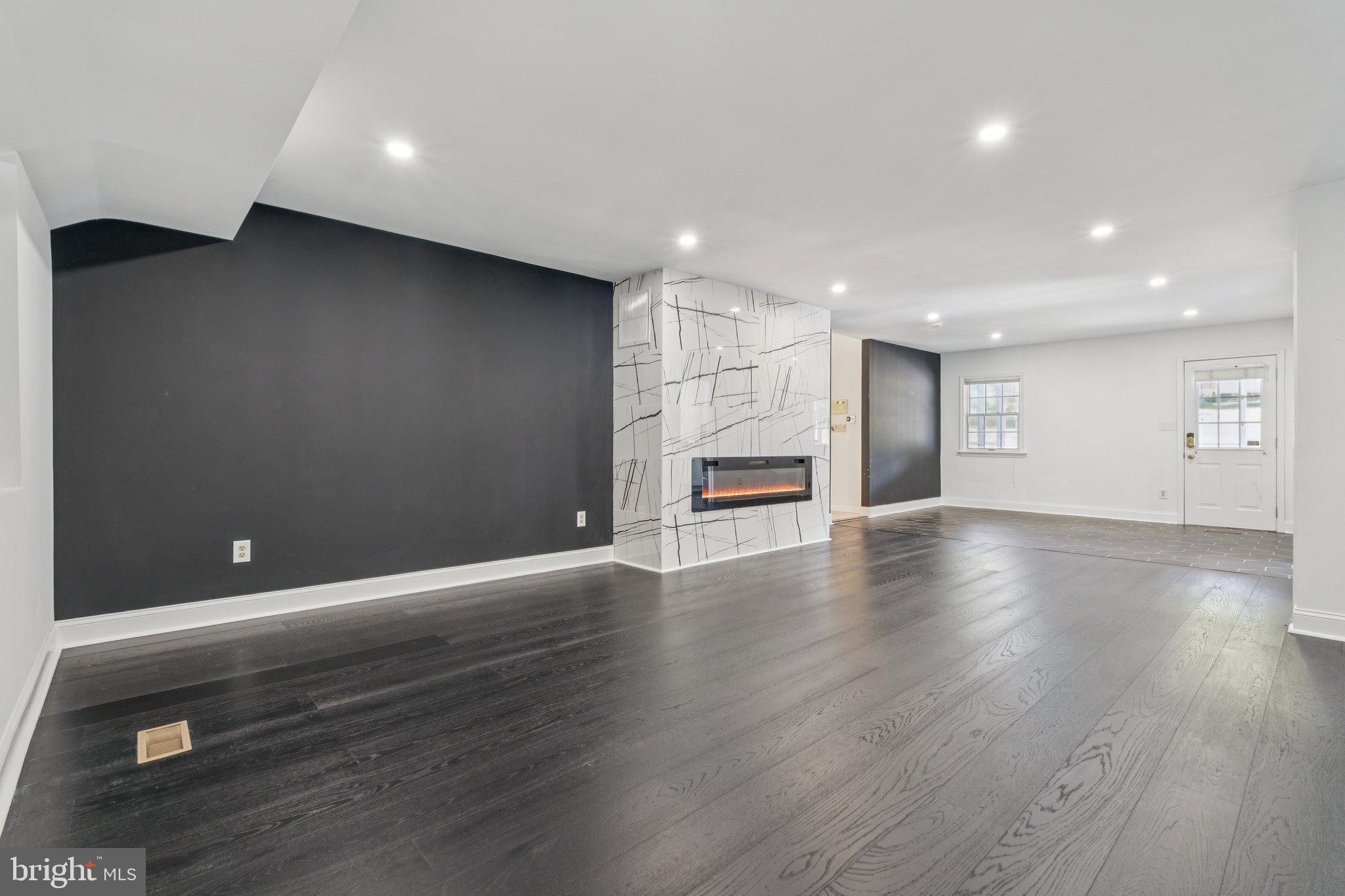 WOODMARK - Residential