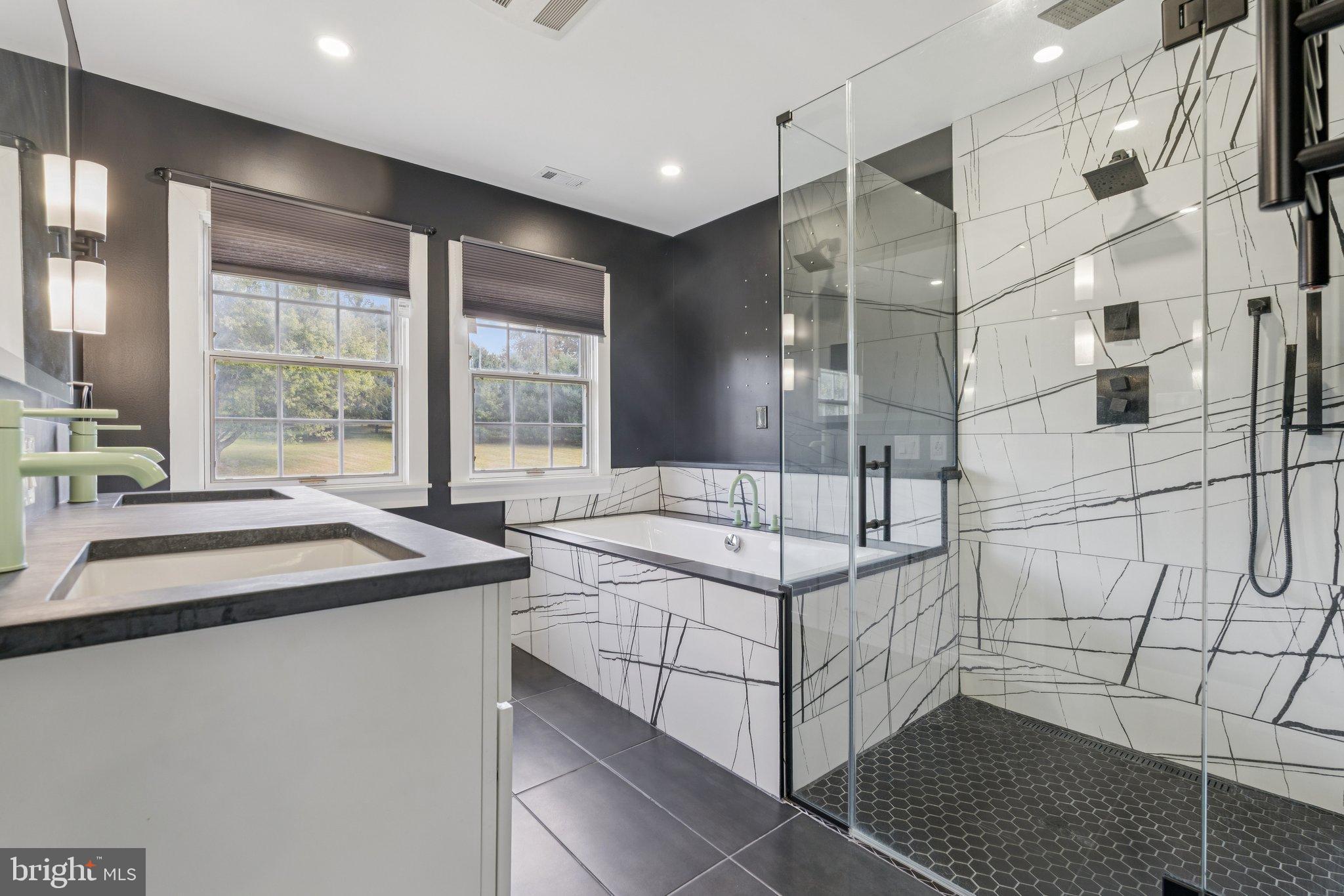 WOODMARK - Residential