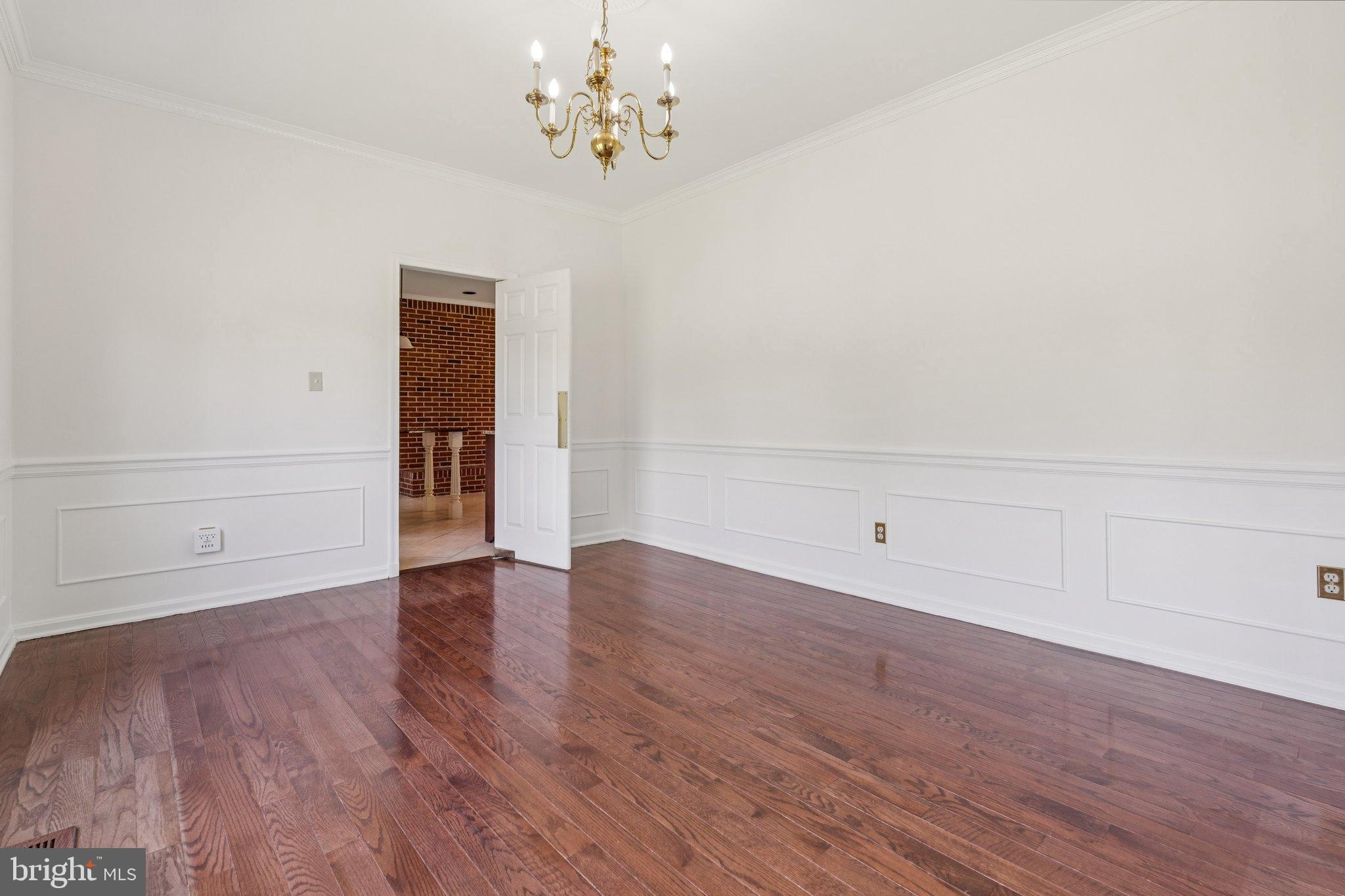 WOODMARK - Residential