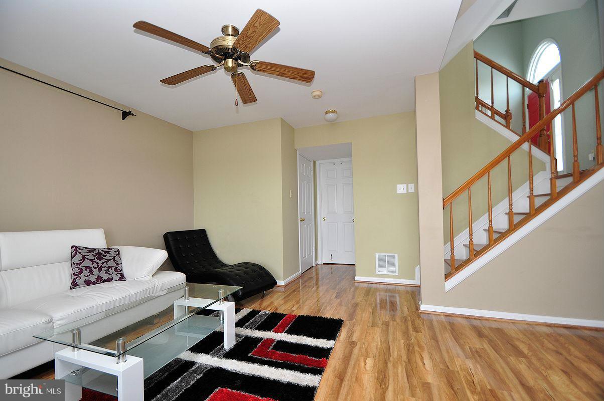 STONEY BEACH - Residential Lease