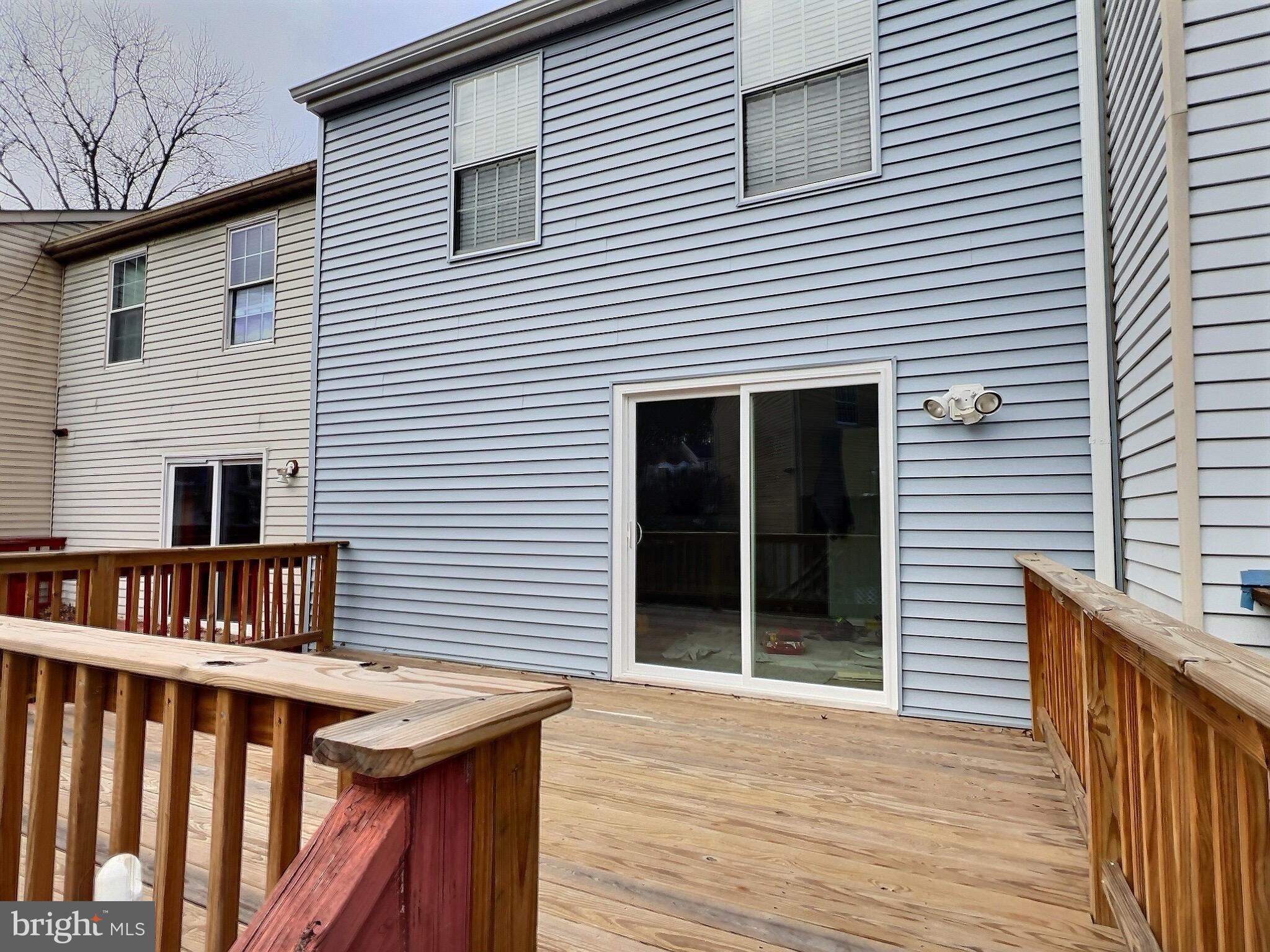 PERRY HALL - Residential