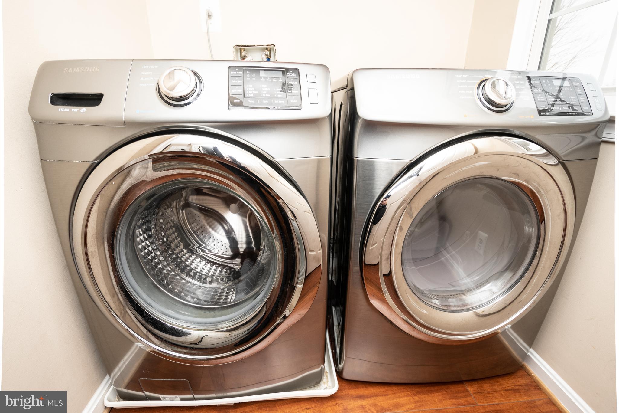 WAYSIDE VILLAGE - Residential