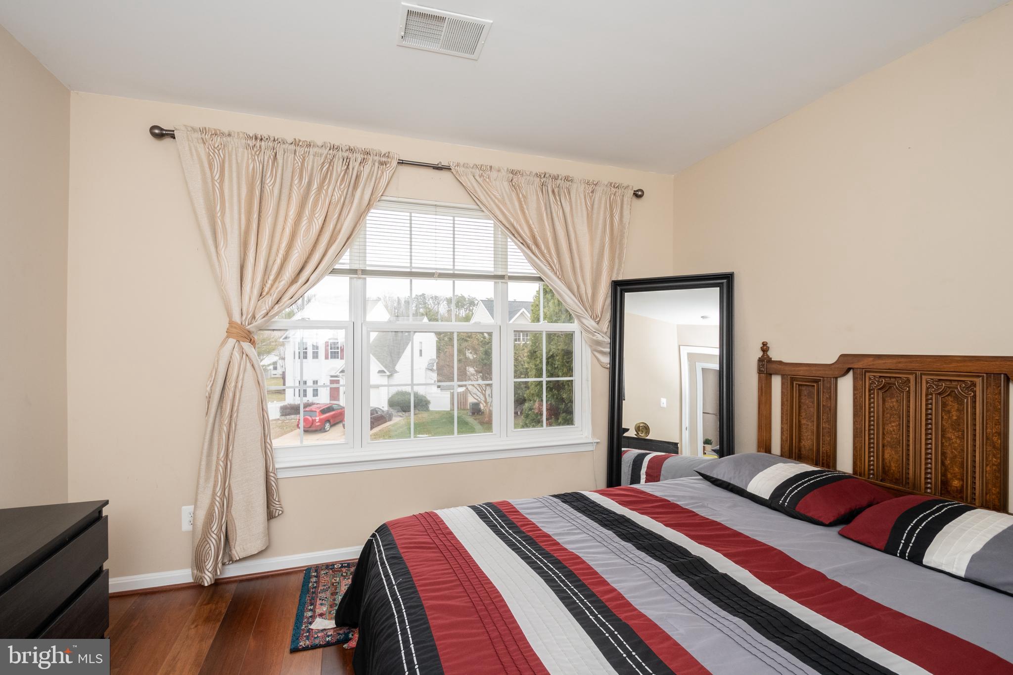 WAYSIDE VILLAGE - Residential