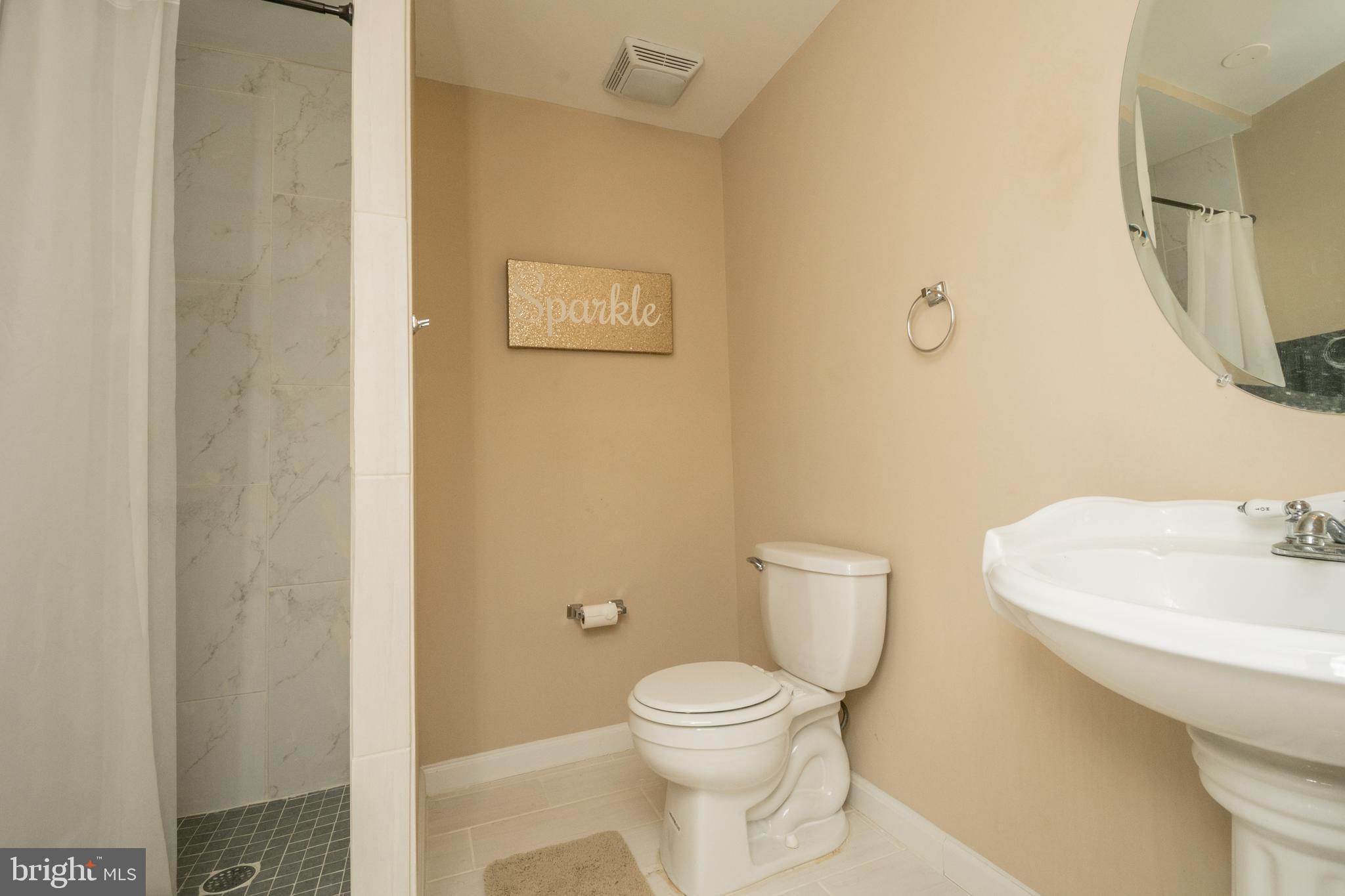 WAYSIDE VILLAGE - Residential