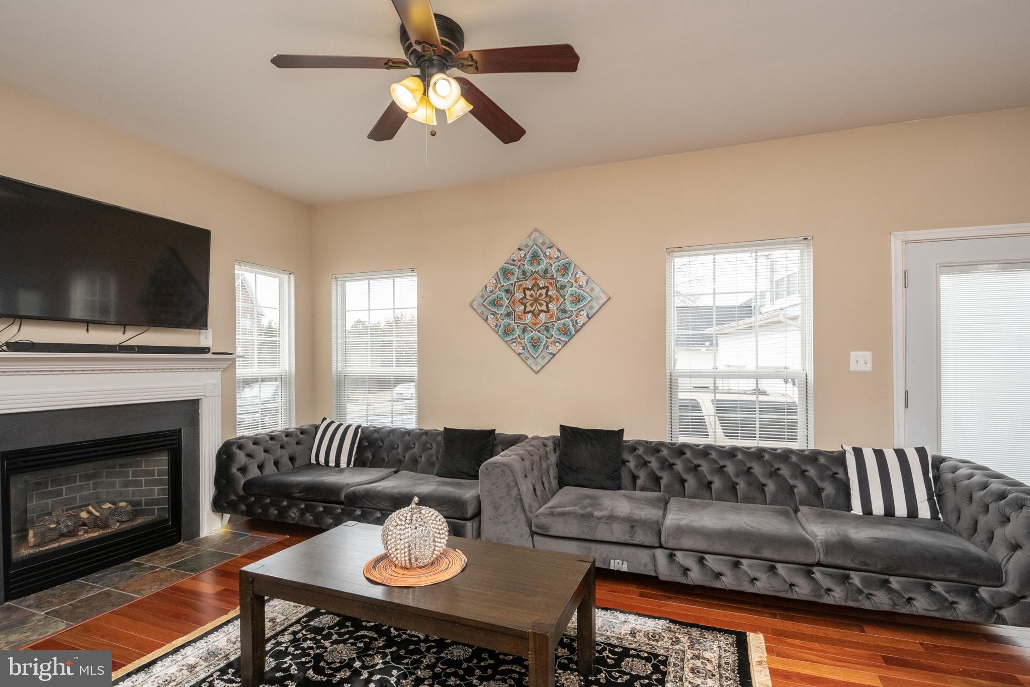 WAYSIDE VILLAGE - Residential