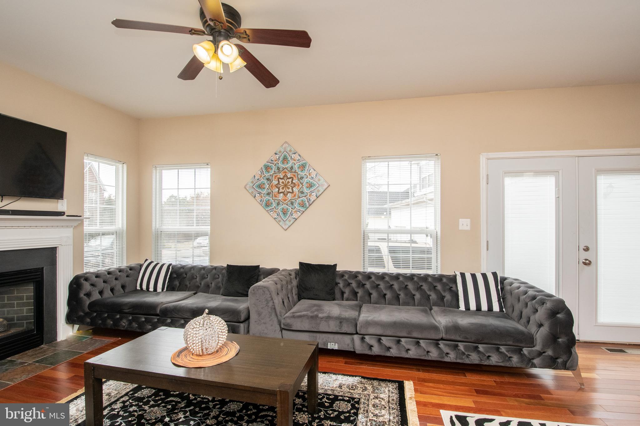 WAYSIDE VILLAGE - Residential