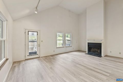 Townhouse For Sale - 767 Exton Ct Ct<br/> Albemarle County, CHARLOTTESVILLE, VA 22901