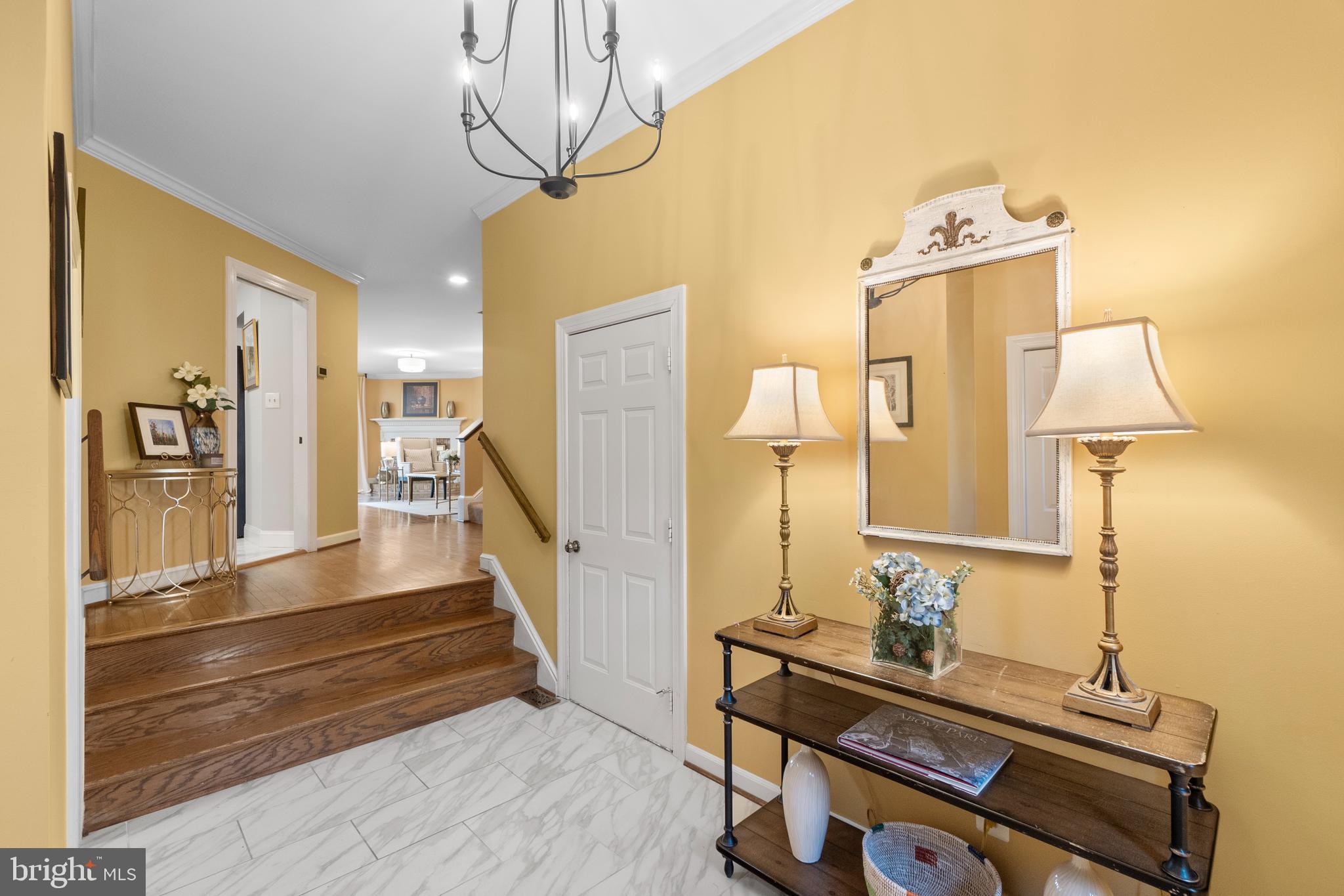 6353 BRAMPTON COURT