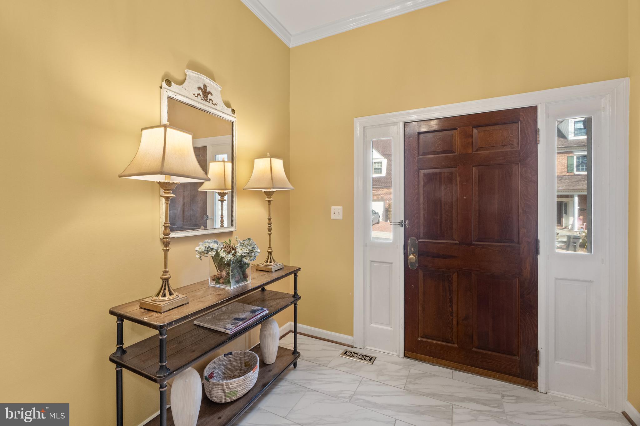6353 BRAMPTON COURT
