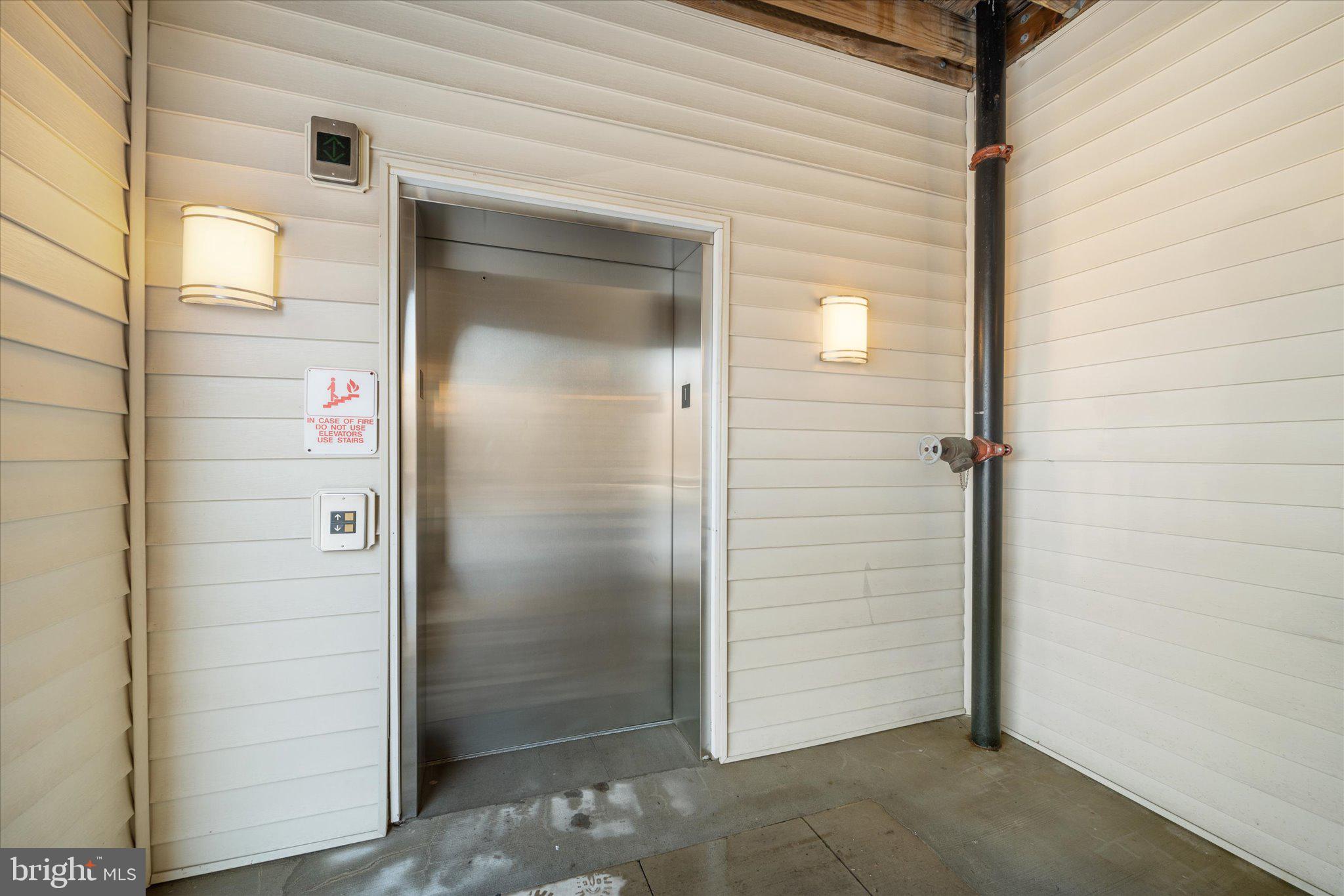 11350 ARISTOTLE DRIVE 7-402