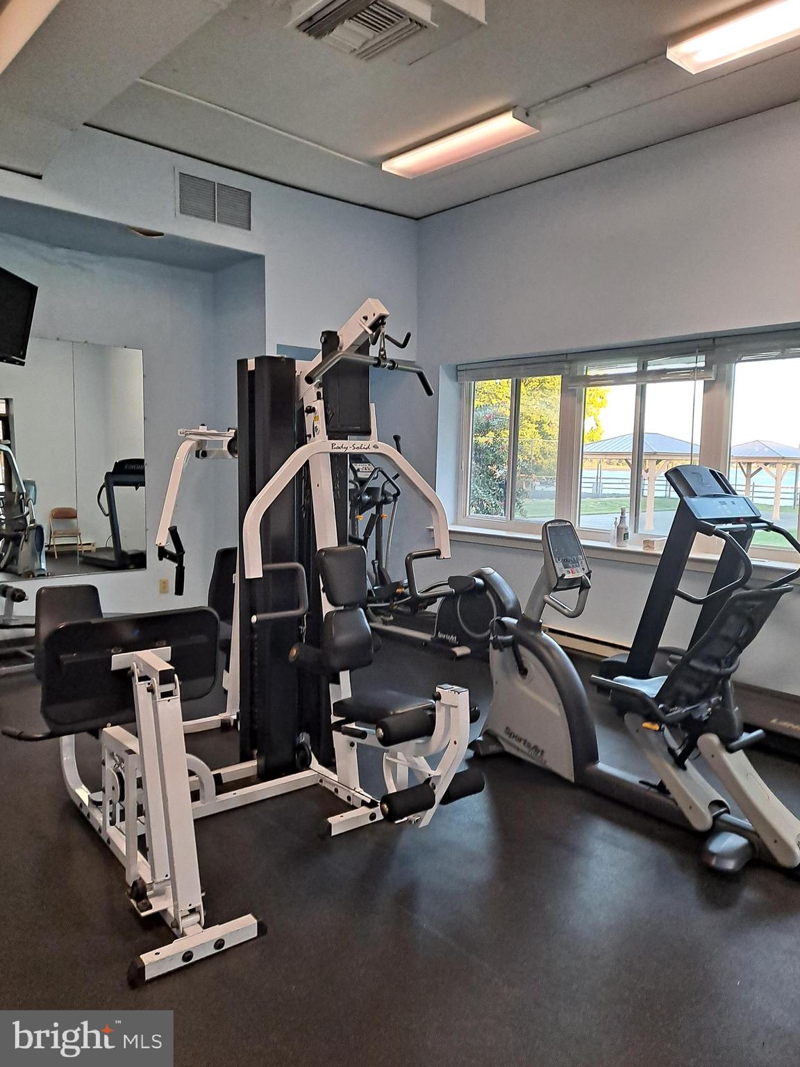 73207 DELAIRE LANDING ROAD 00 207