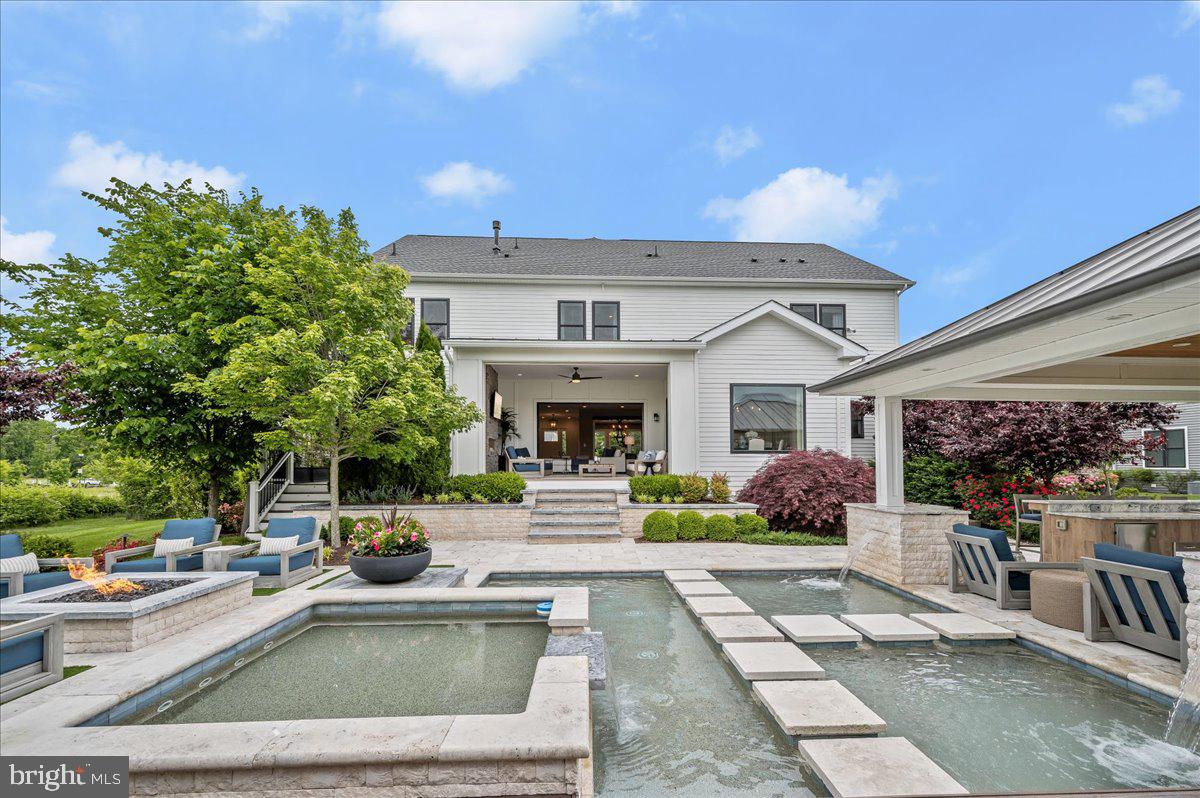 THE RIDINGS AT NORTH BRANCH - Residential