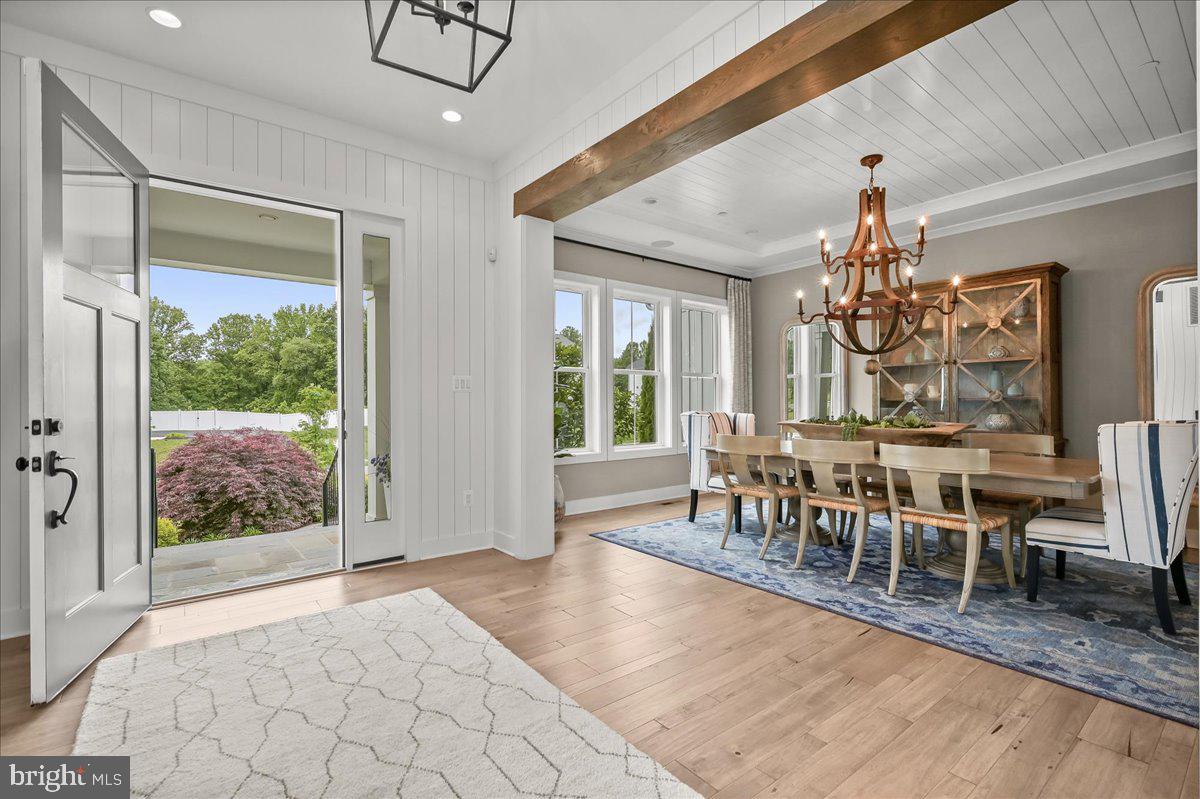 THE RIDINGS AT NORTH BRANCH - Residential