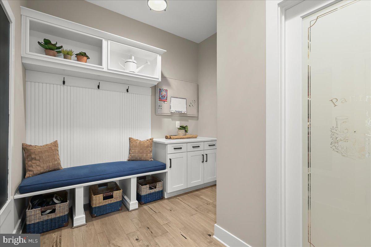 THE RIDINGS AT NORTH BRANCH - Residential