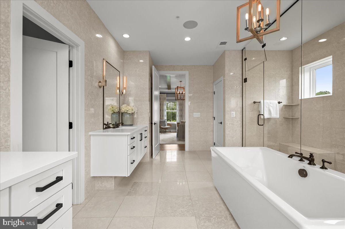 THE RIDINGS AT NORTH BRANCH - Residential