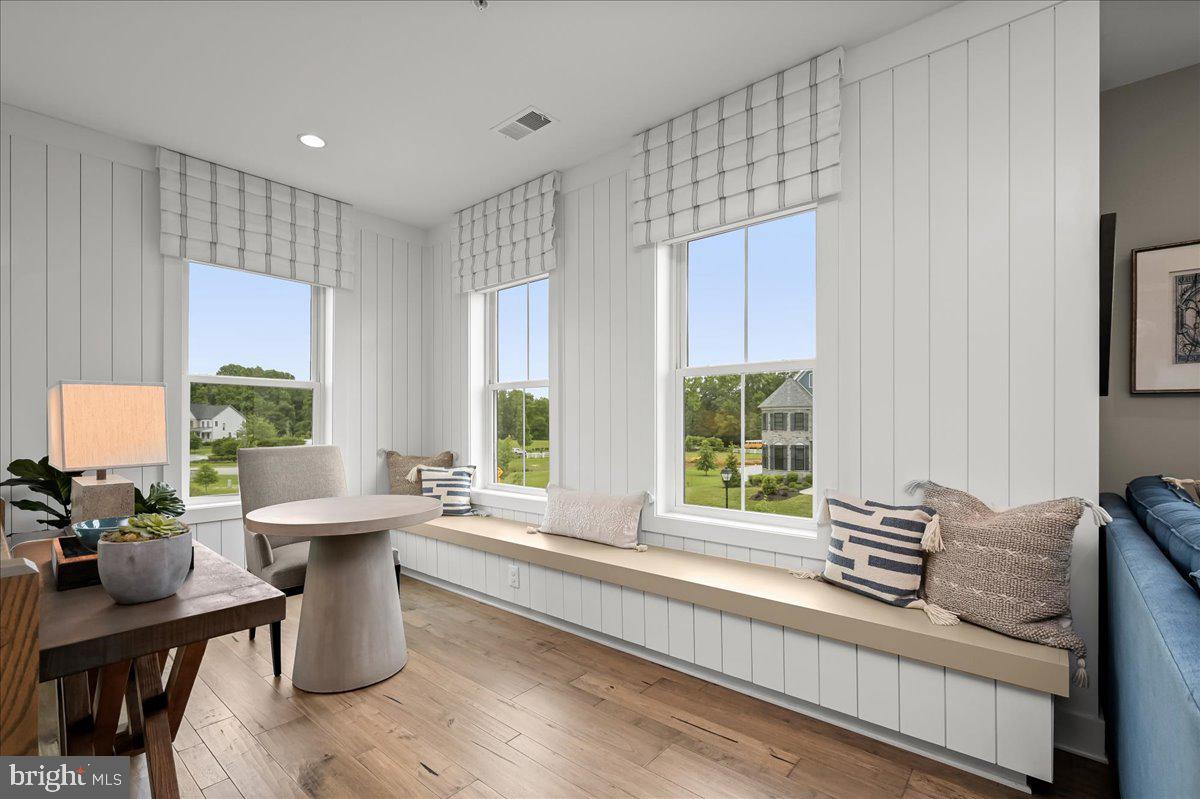 THE RIDINGS AT NORTH BRANCH - Residential